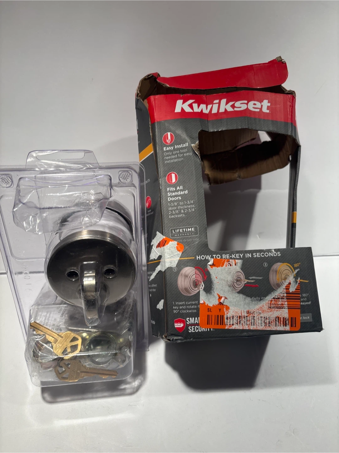 Kwikset Satin Nickel Entry Door Lock with 2 Keys