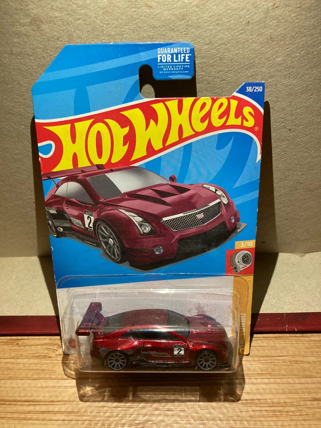 Hot Wheels / 16 Cadillac ATS-V R / Burgundy