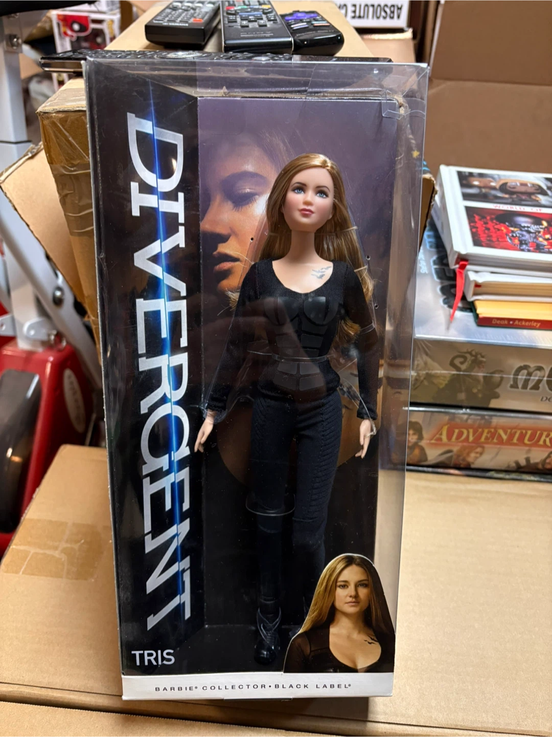 2013 Barbie Collector DIVERGENT Movie Tris 12" Doll