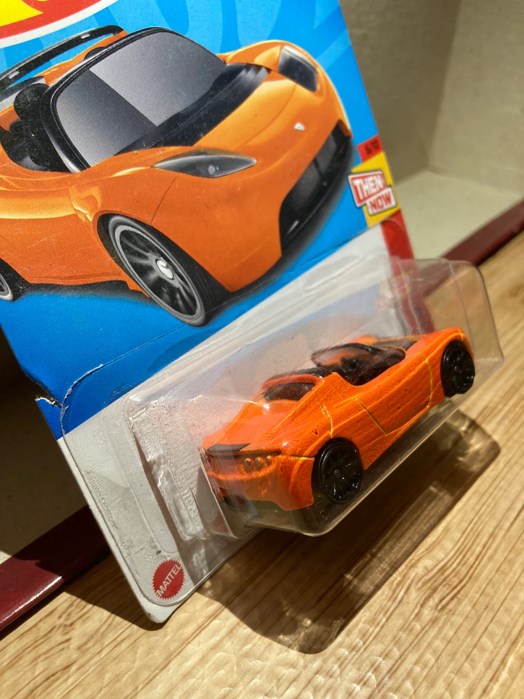 Hot Wheels / Tesla Roadster / Orange - photo 3