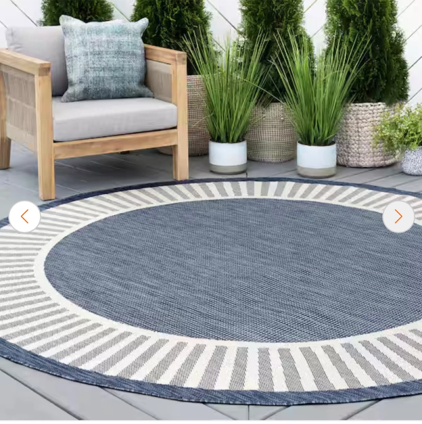 Round Indoor/Outdoor Area Rug - 6'7" - photo 5