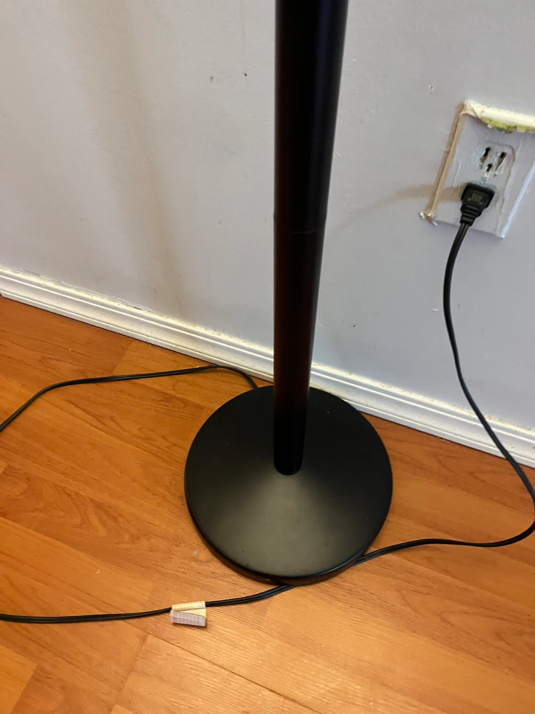 Black Floor Lamp - photo 5