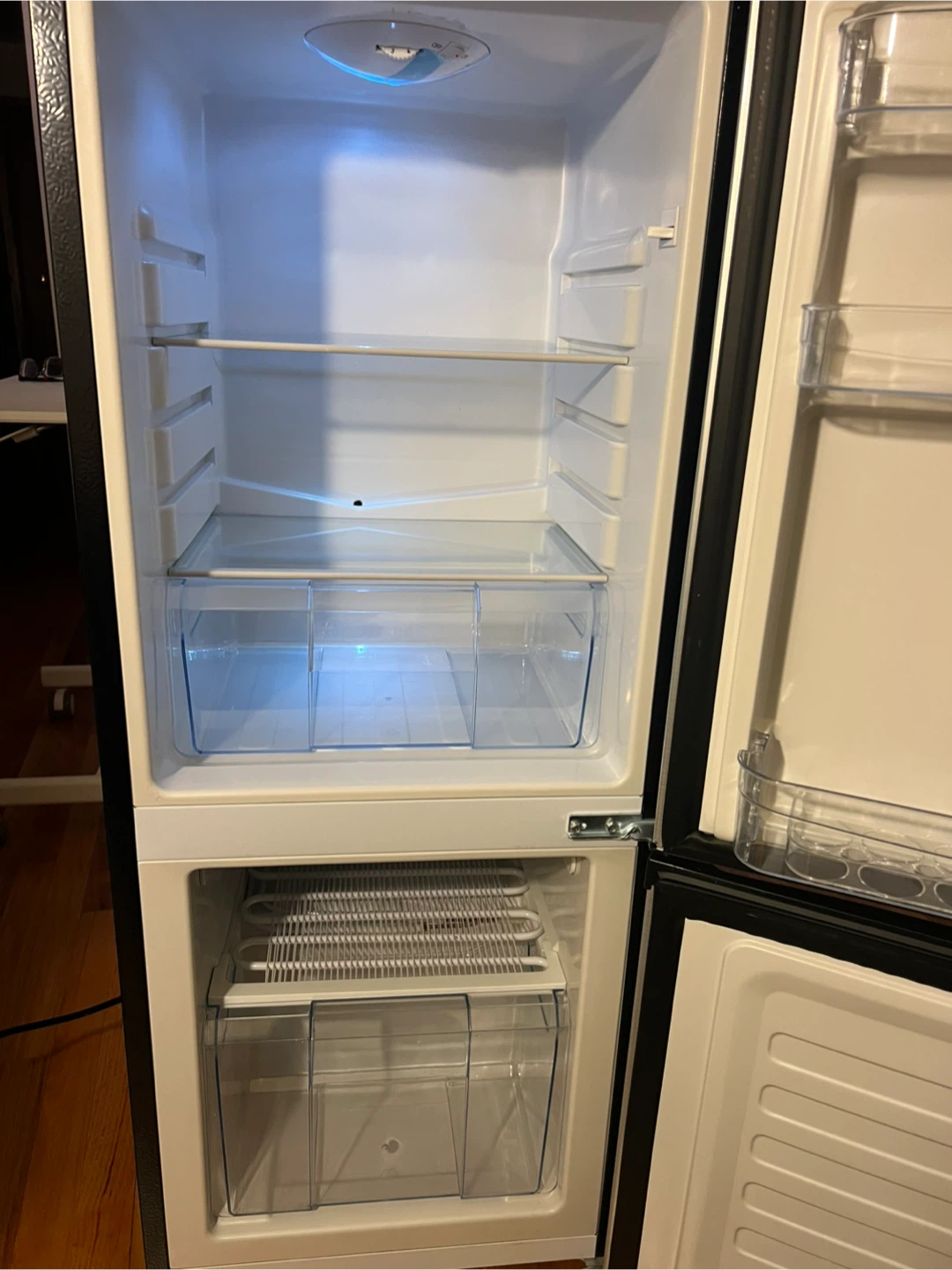 Compact Refrigerator - Black/Silver - photo 2