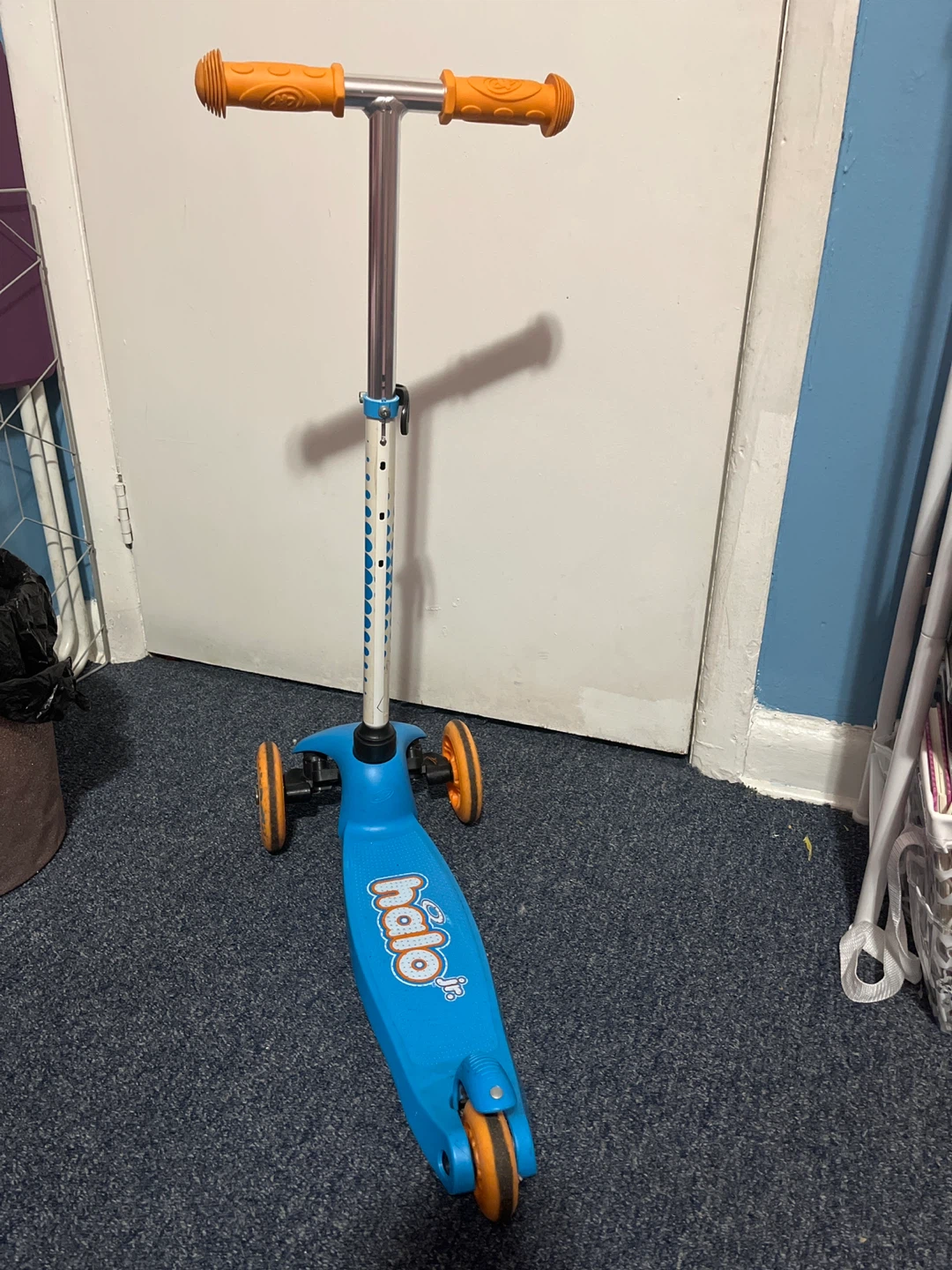 Halo "XTREME SOUR" 3-Wheel Scooter - photo 2