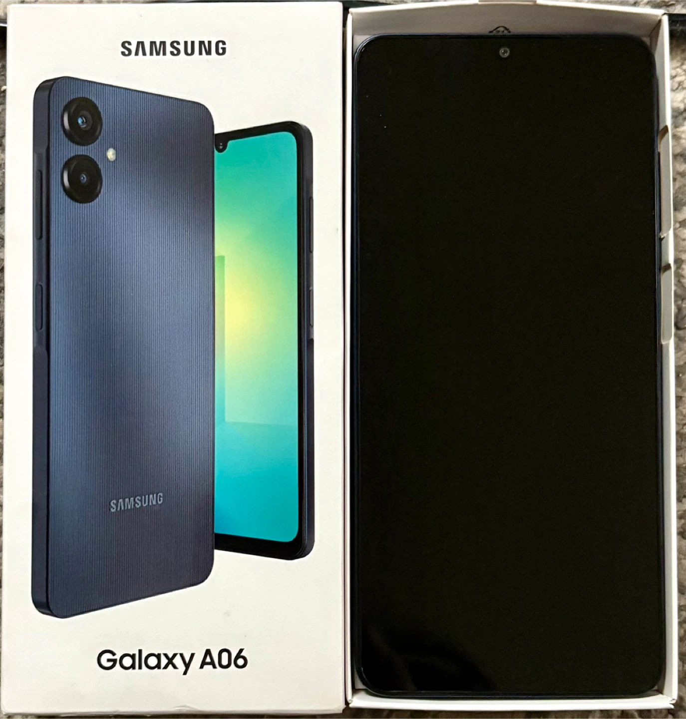 Samsung Galaxy A06 Smartphone