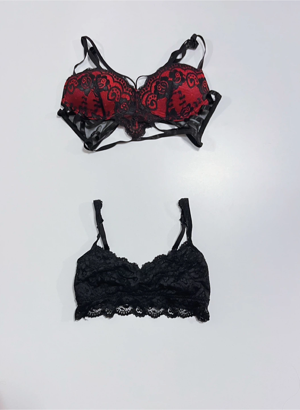Red and Black Lace Bras (2-Pack)-Size M