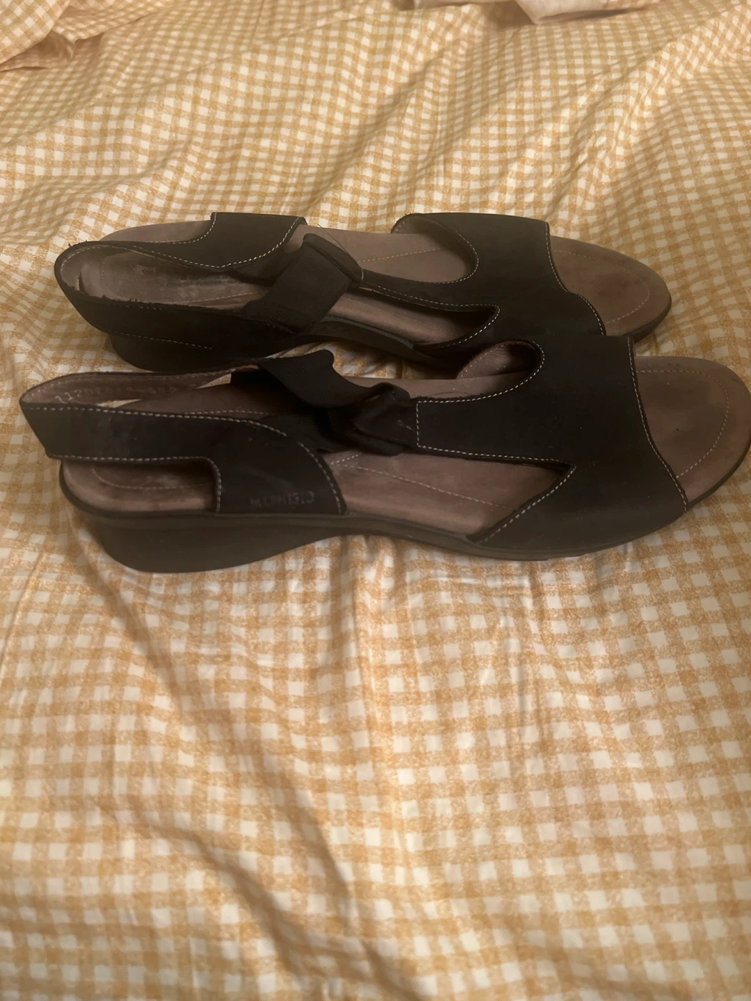 Mephisto Black Leather Wedge Sandals Size 40 - photo 4