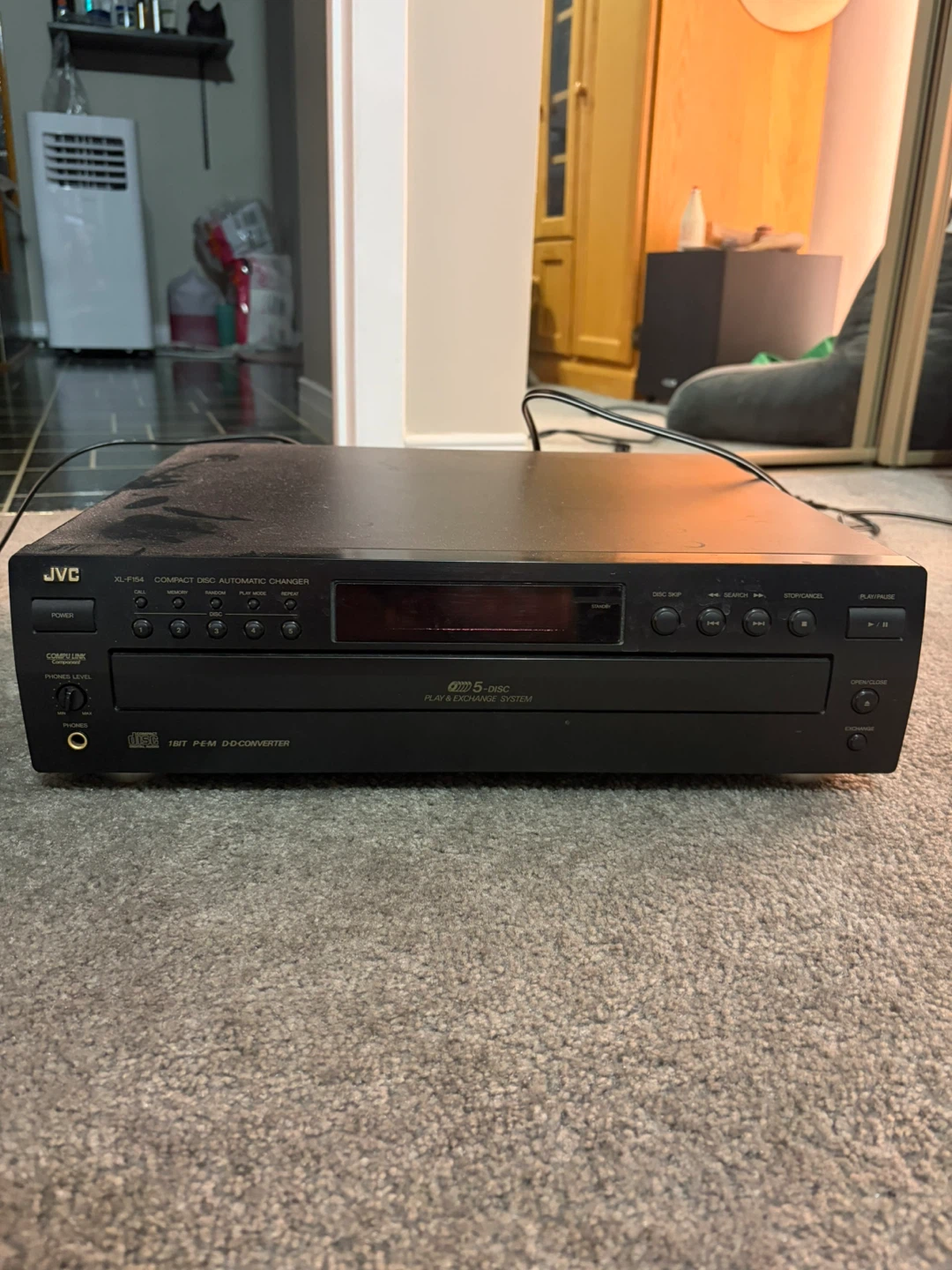 5-Disc CD Player - photo 2