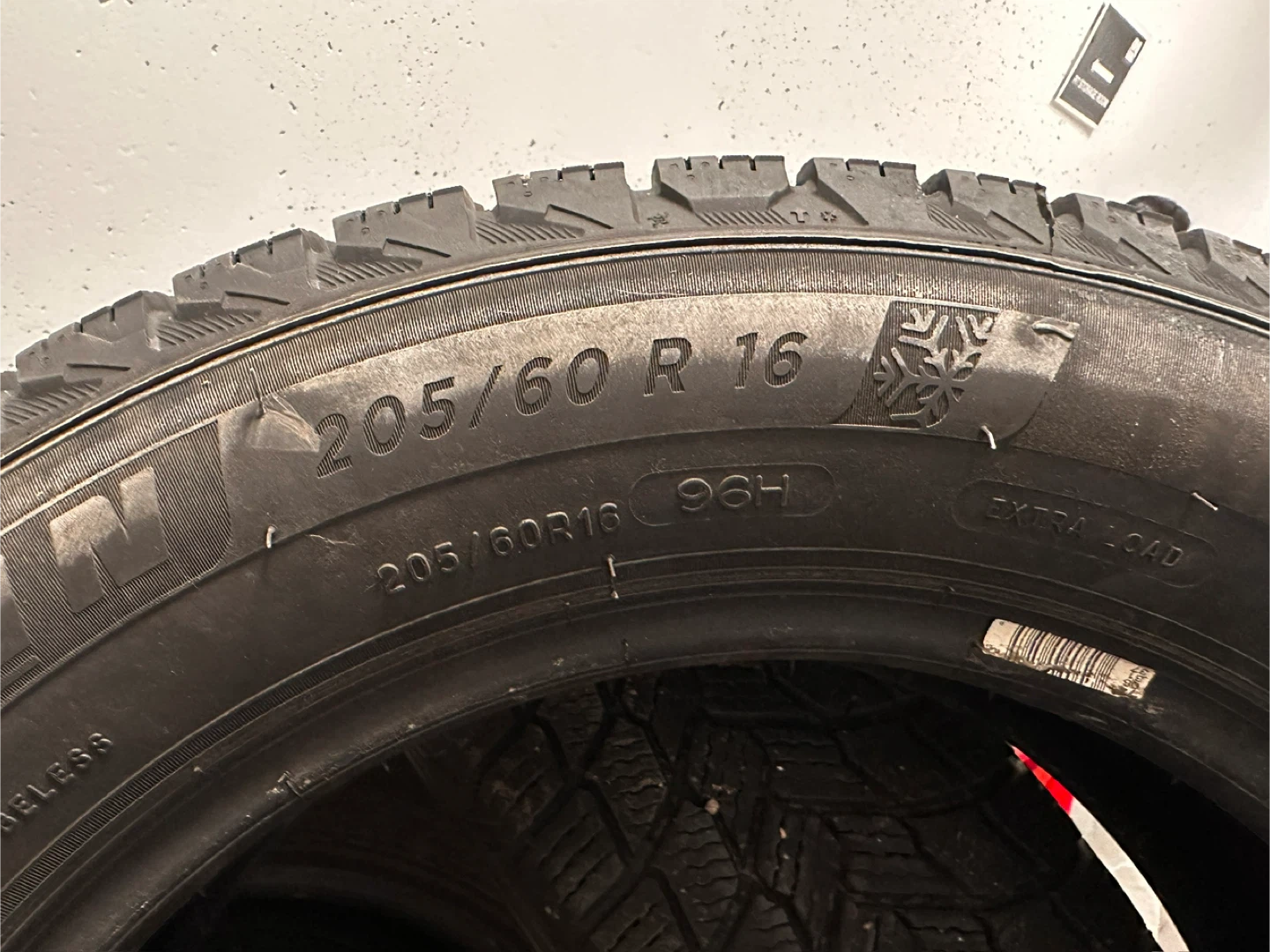 Michelin X-Ice Snow Winter Tires - 205/60 R16