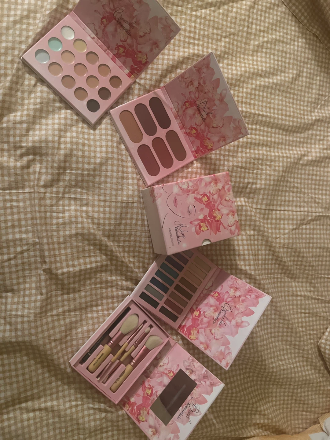 Coastal Scents 5-Piece Makeup Brush Set - photo 2