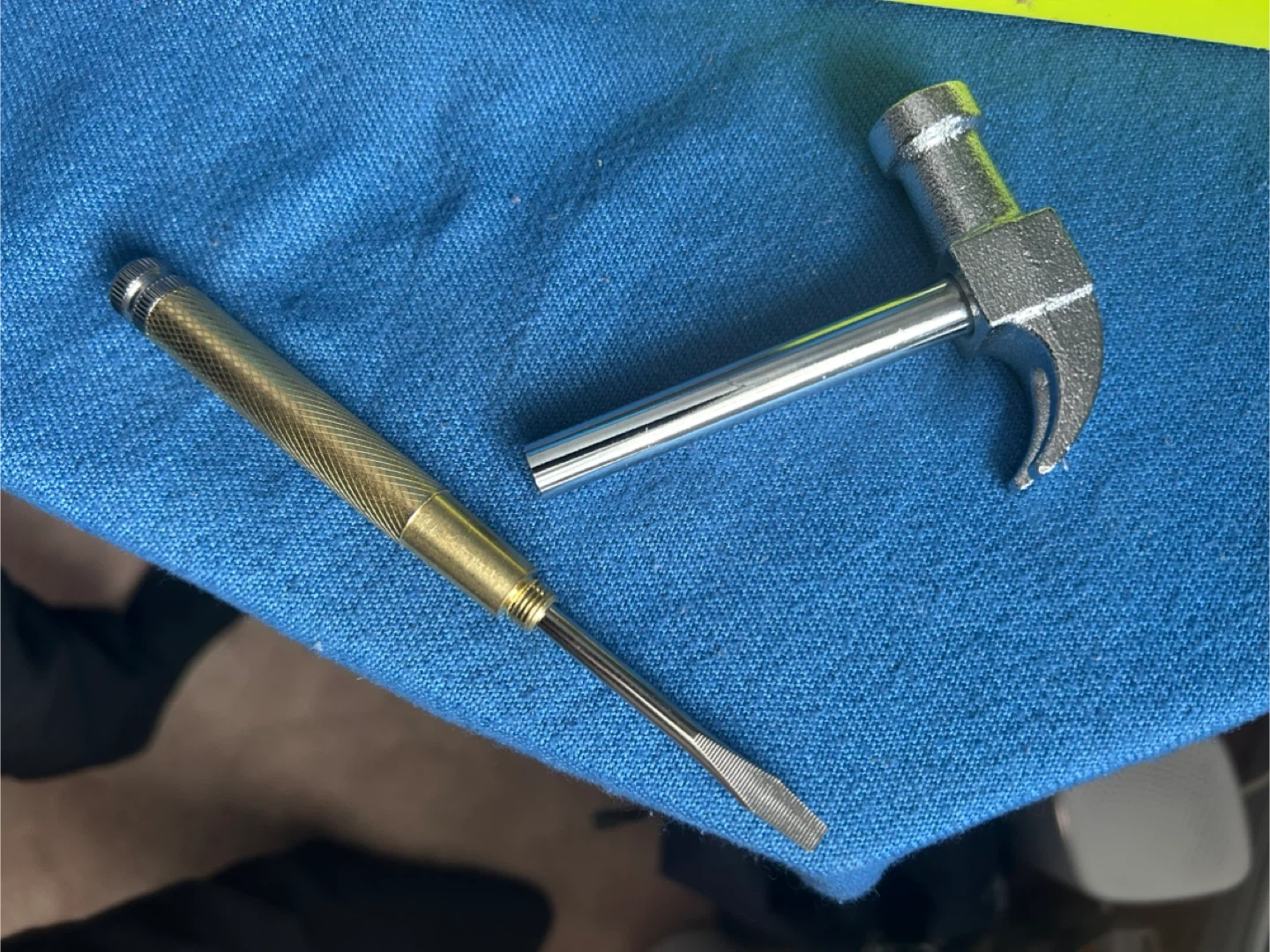 Mini Claw Hammer Screwdriver Set - photo 2