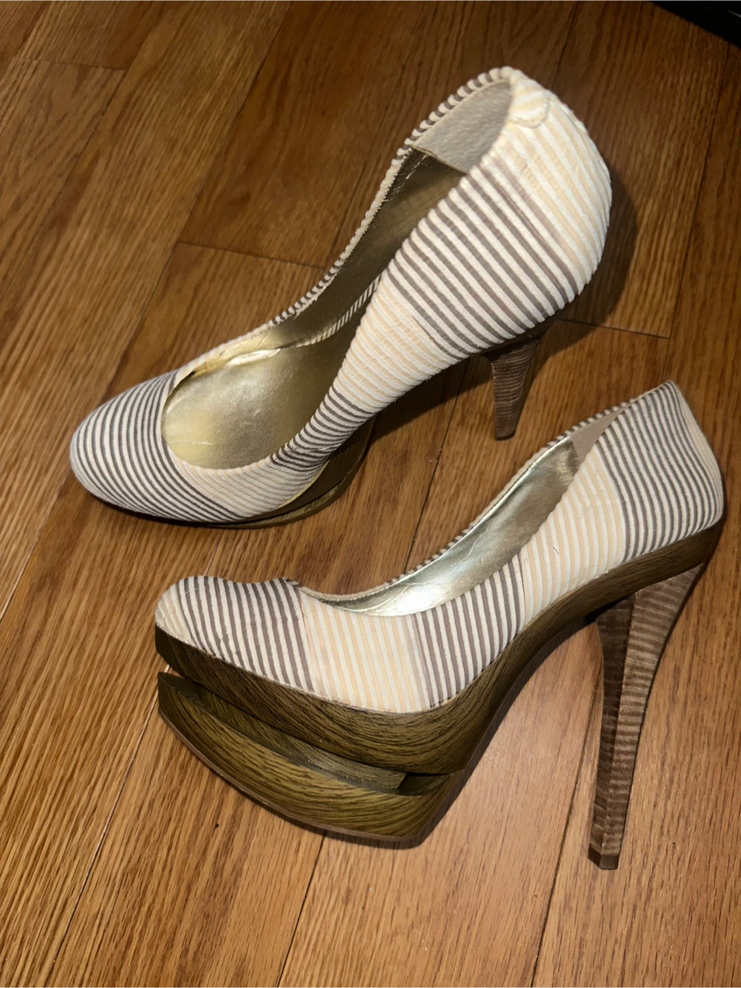 Jessica Simpson Striped Platform Heels Size 10 - photo 2