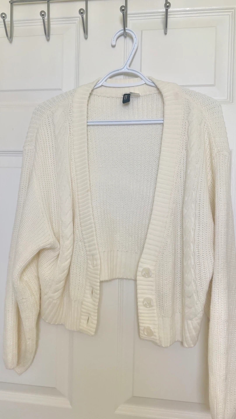 H&M Cream Cropped Cable Knit Cardigan - photo 2
