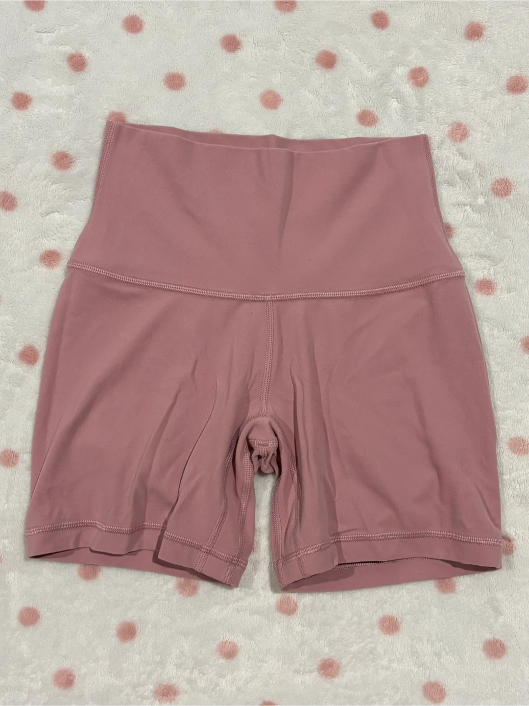 Aritzia Golden Matte Shorts - Dusty Rose 0