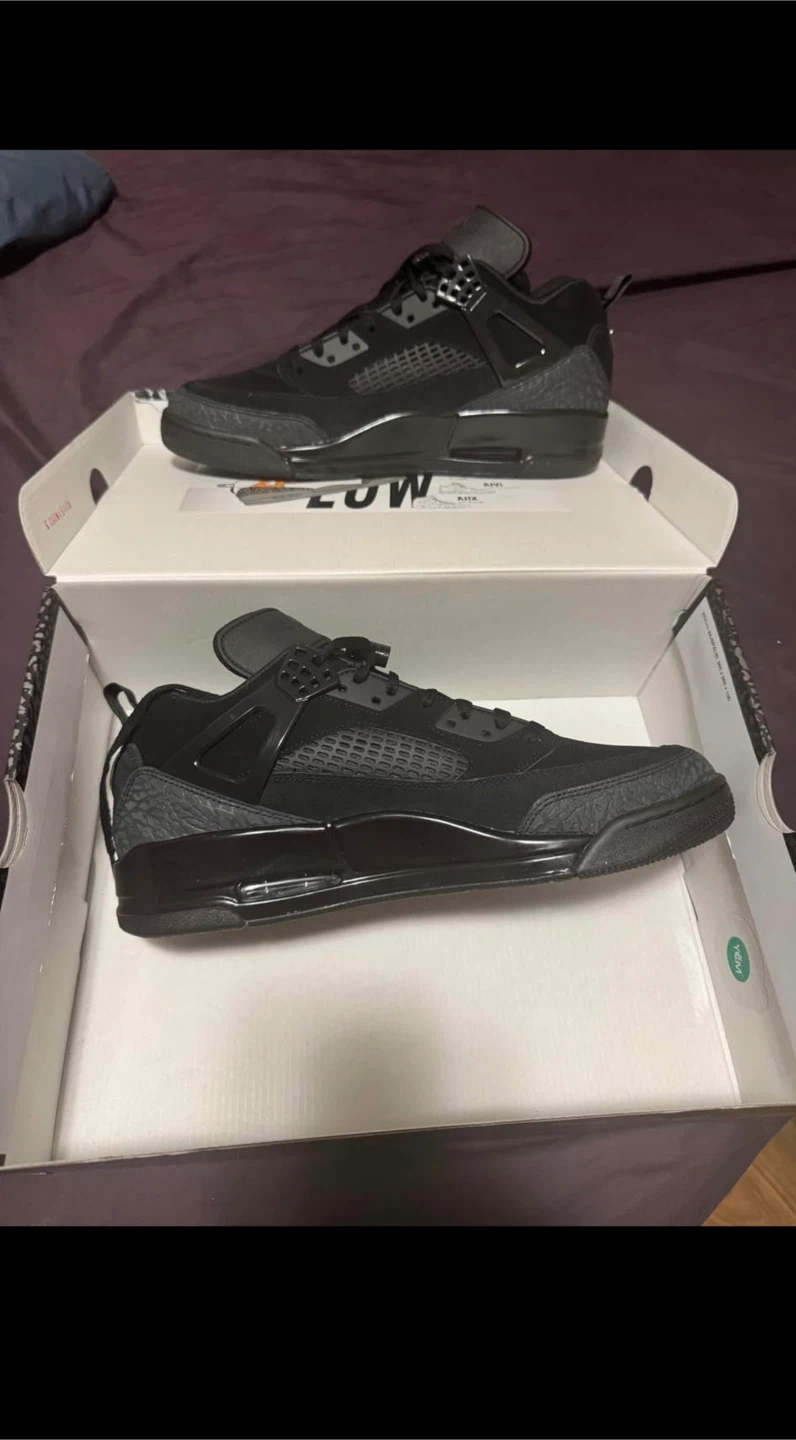 Air Jordan 4 Retro Mens Shoes - photo 2