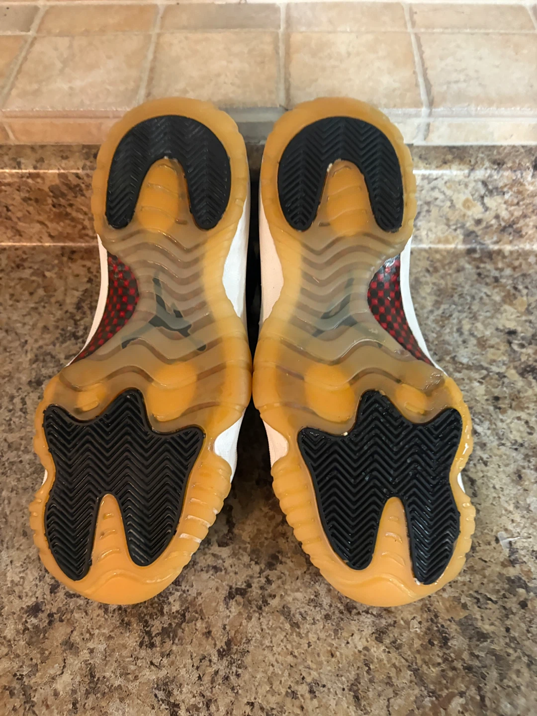 Jordan 11 Win Like 72’10 - photo 5