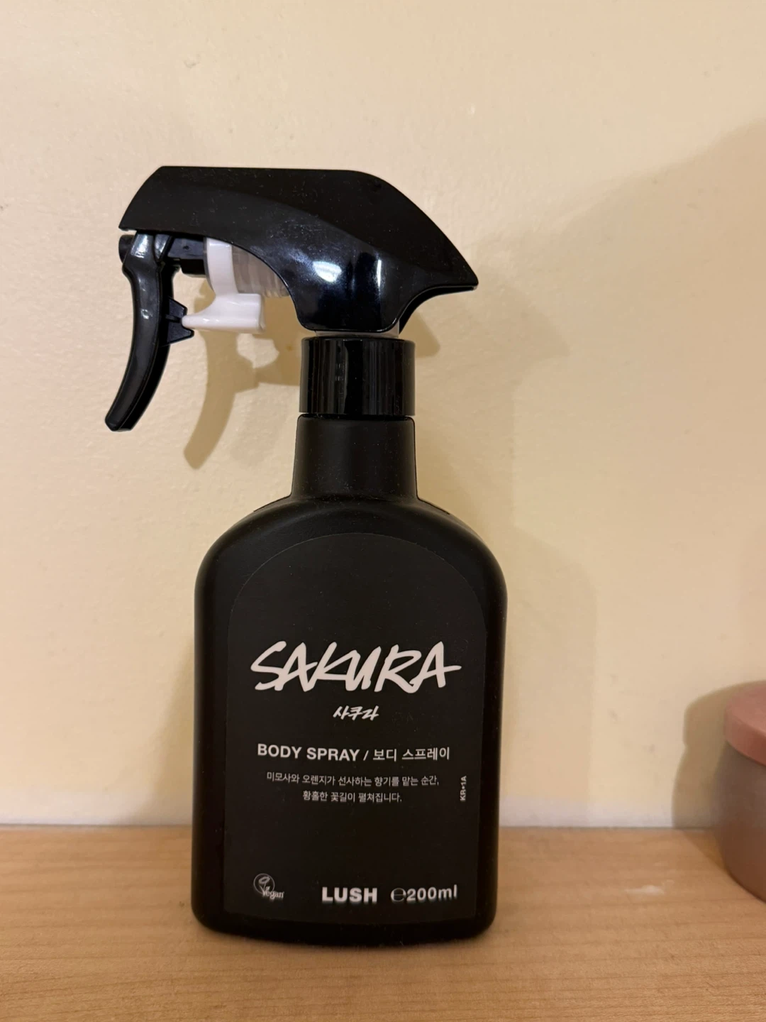 LUSH Sakura Body Spray 200ml
