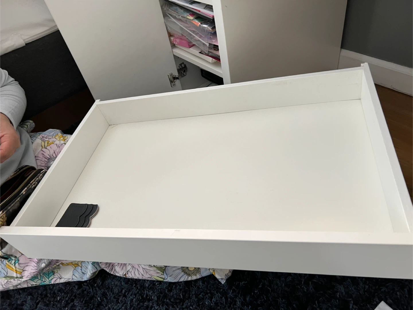 IKEA MICKE Desk White - photo 3