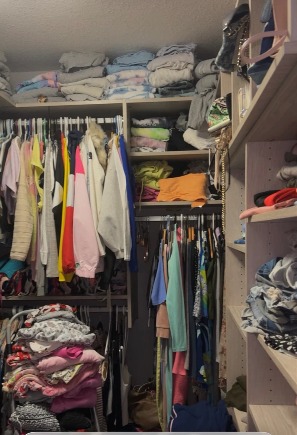 Assorted Women's Clothing - photo 3
