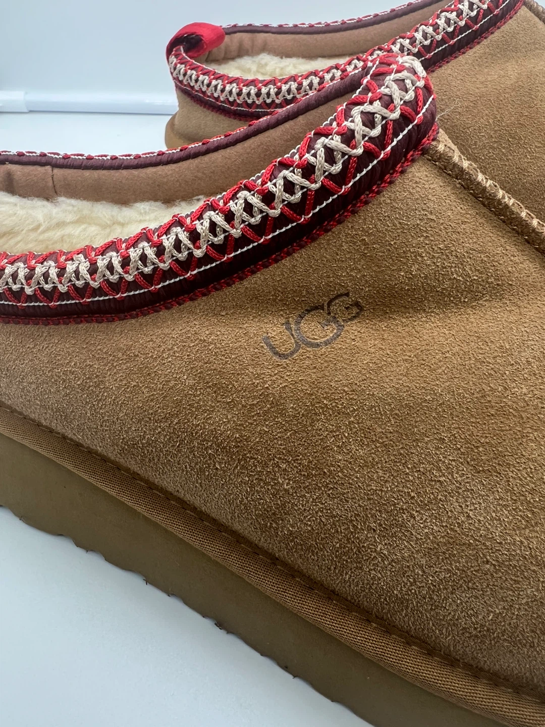 NEW UGG TAZZ Chestnut Suede Platform Slippers Unisex sz 43 - photo 3