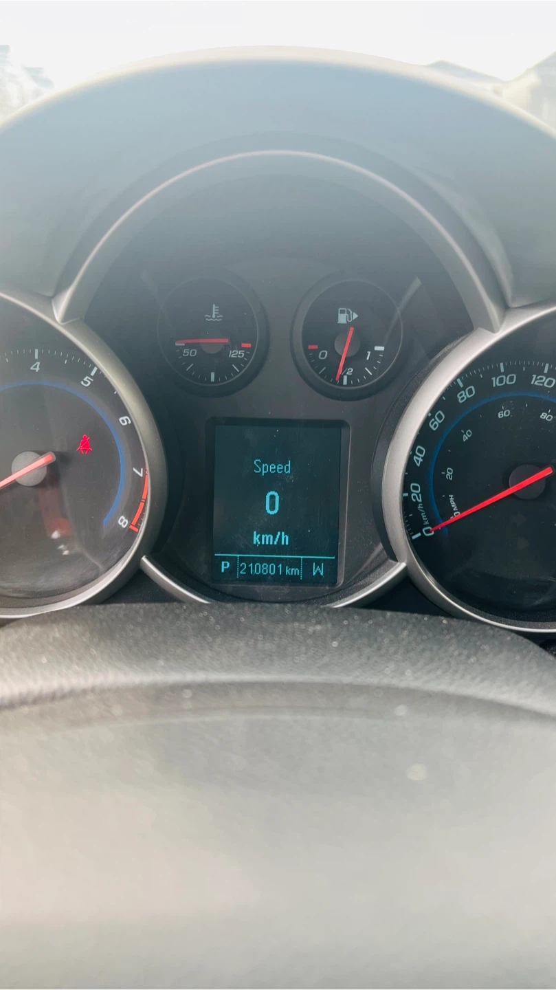 Chevrolet Cruze Sedan - photo 5