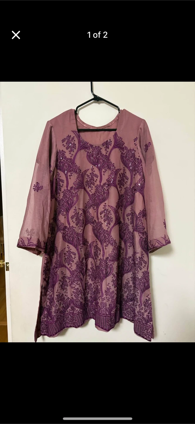 Women's Embroidered Kurti