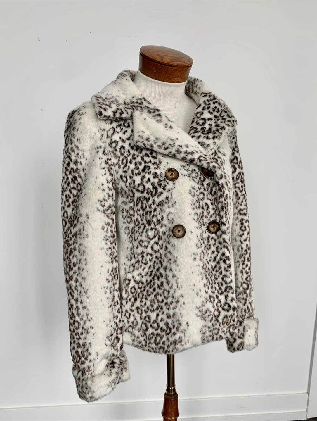 Silence + Noise Leopard Print Faux Fur Jacket Size S - photo 2
