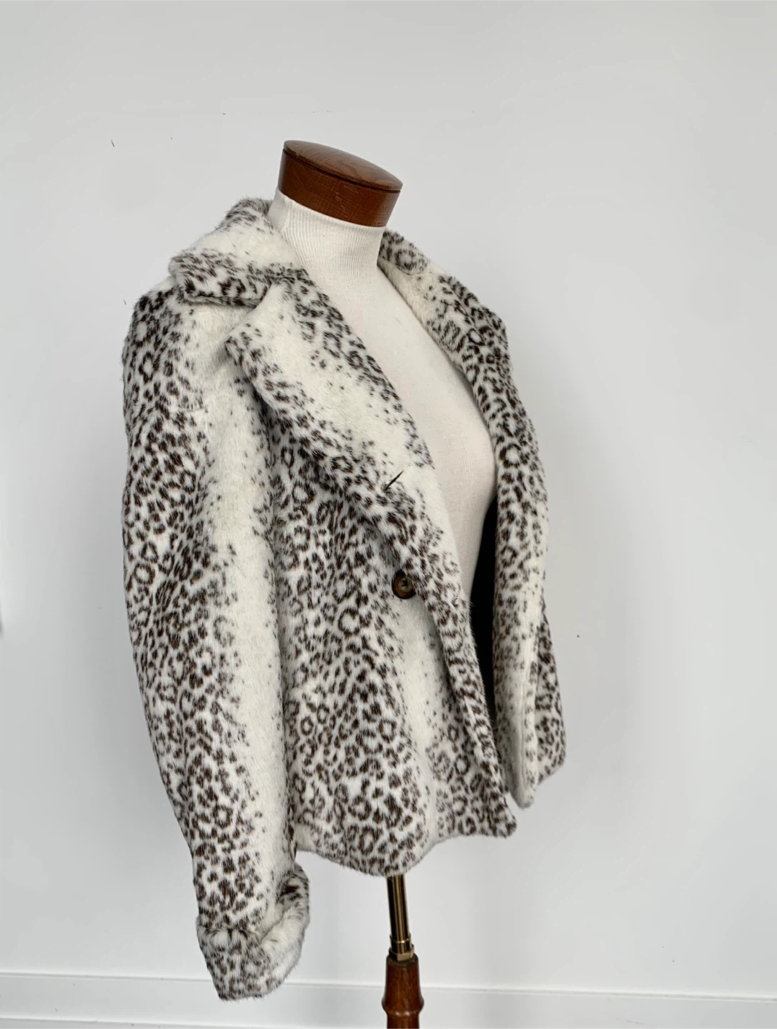 Silence + Noise Leopard Print Faux Fur Jacket Size S