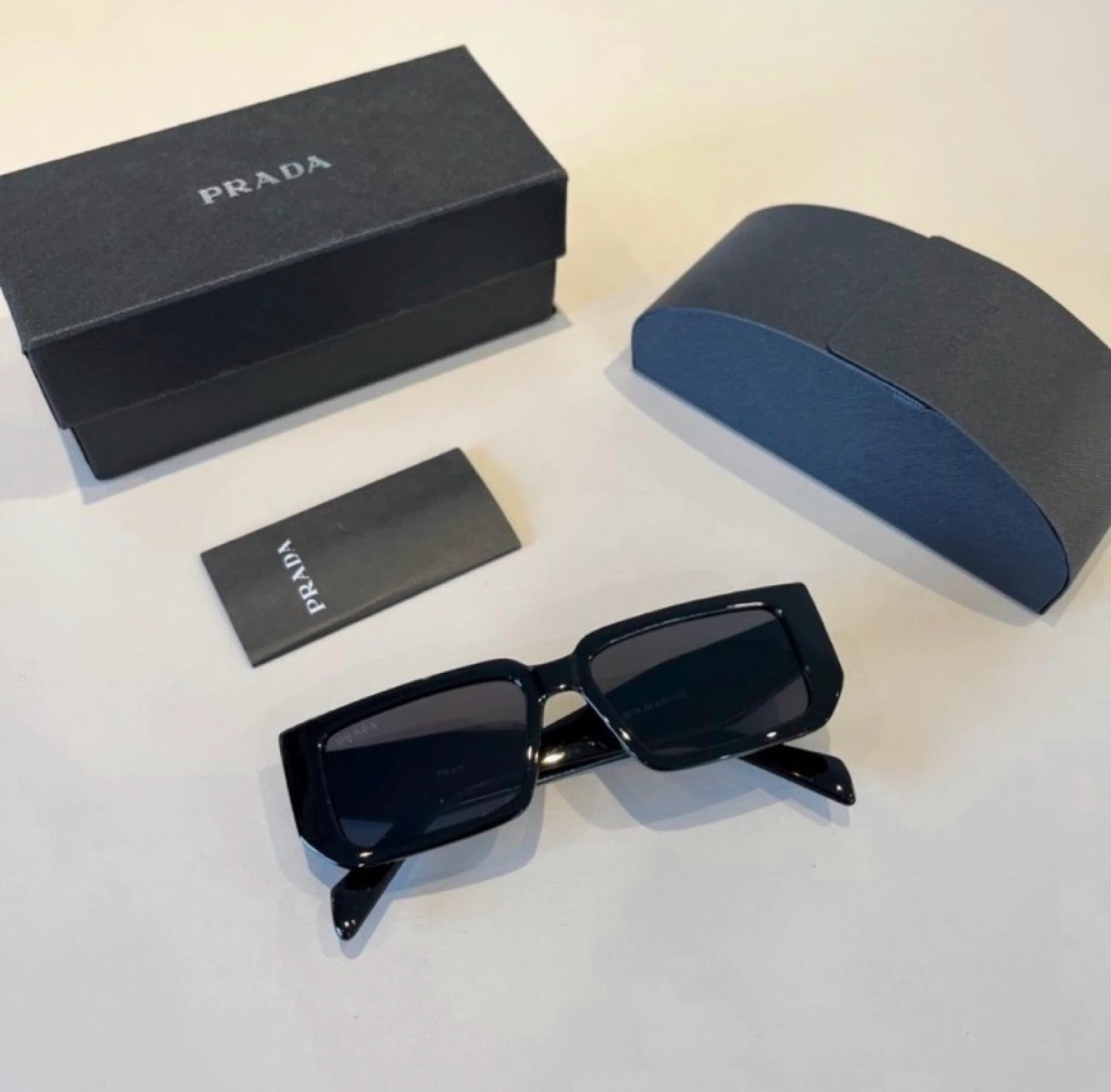Prada Black Rectangular Sunglasses - photo 4