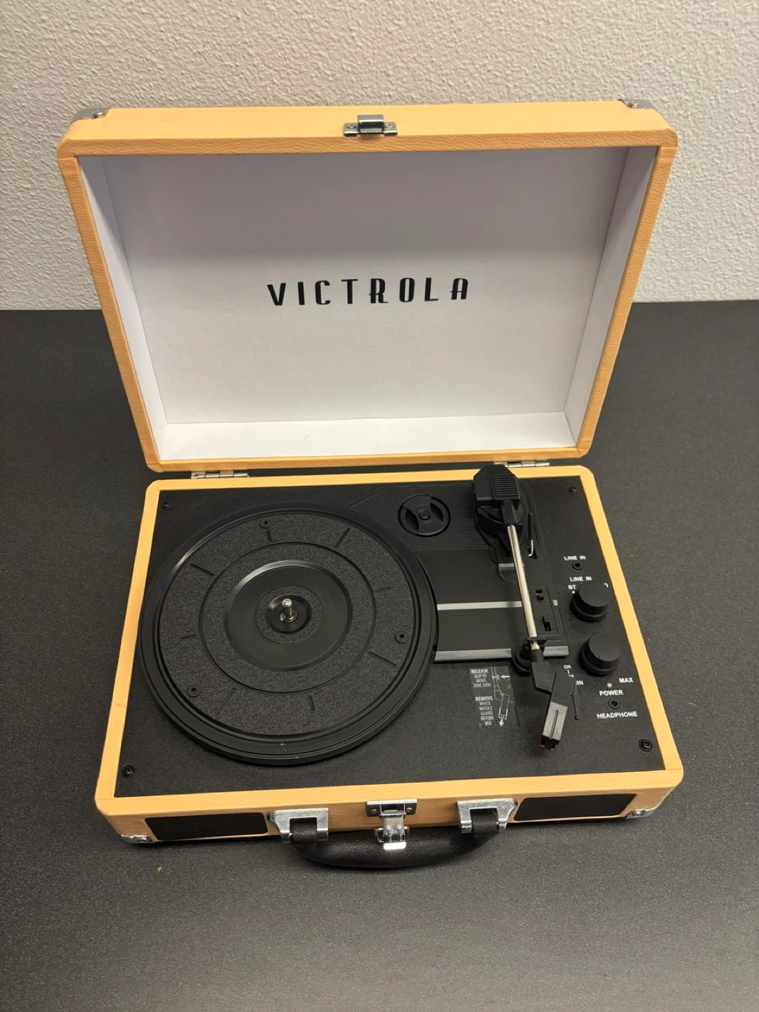 Portable Record Player. - photo 4