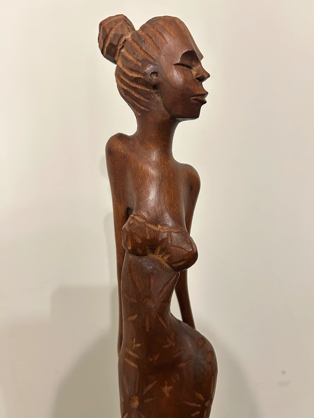 Vintage Hand-Carved Cuban Wooden Woman Statue – 19,5”