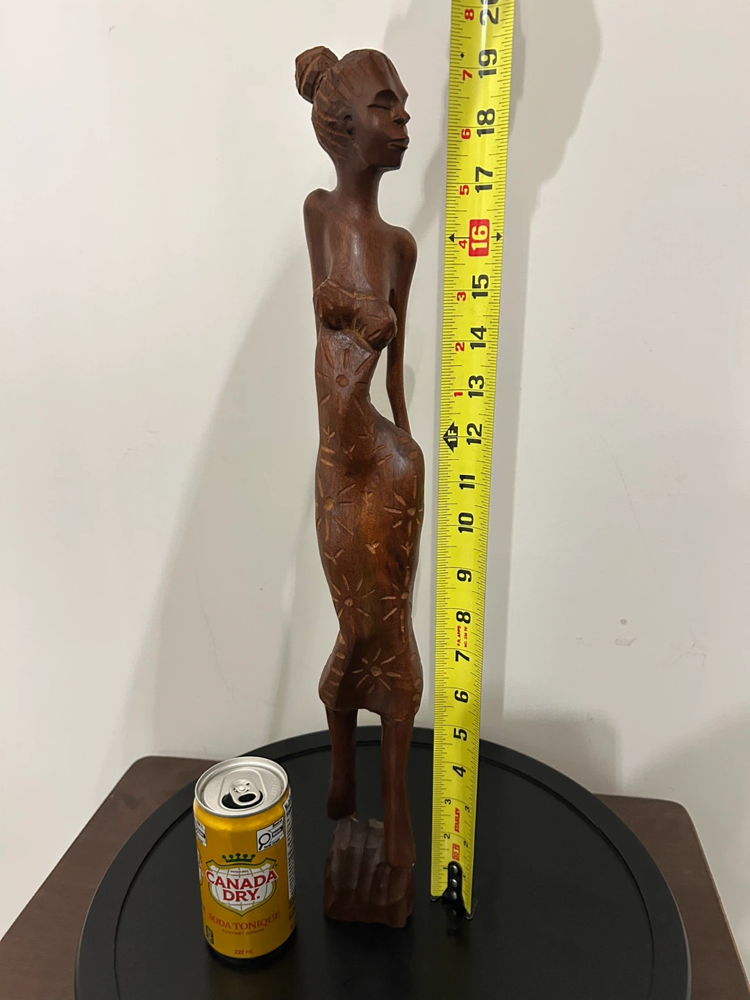Vintage Hand-Carved Cuban Wooden Woman Statue – 19,5” - photo 3