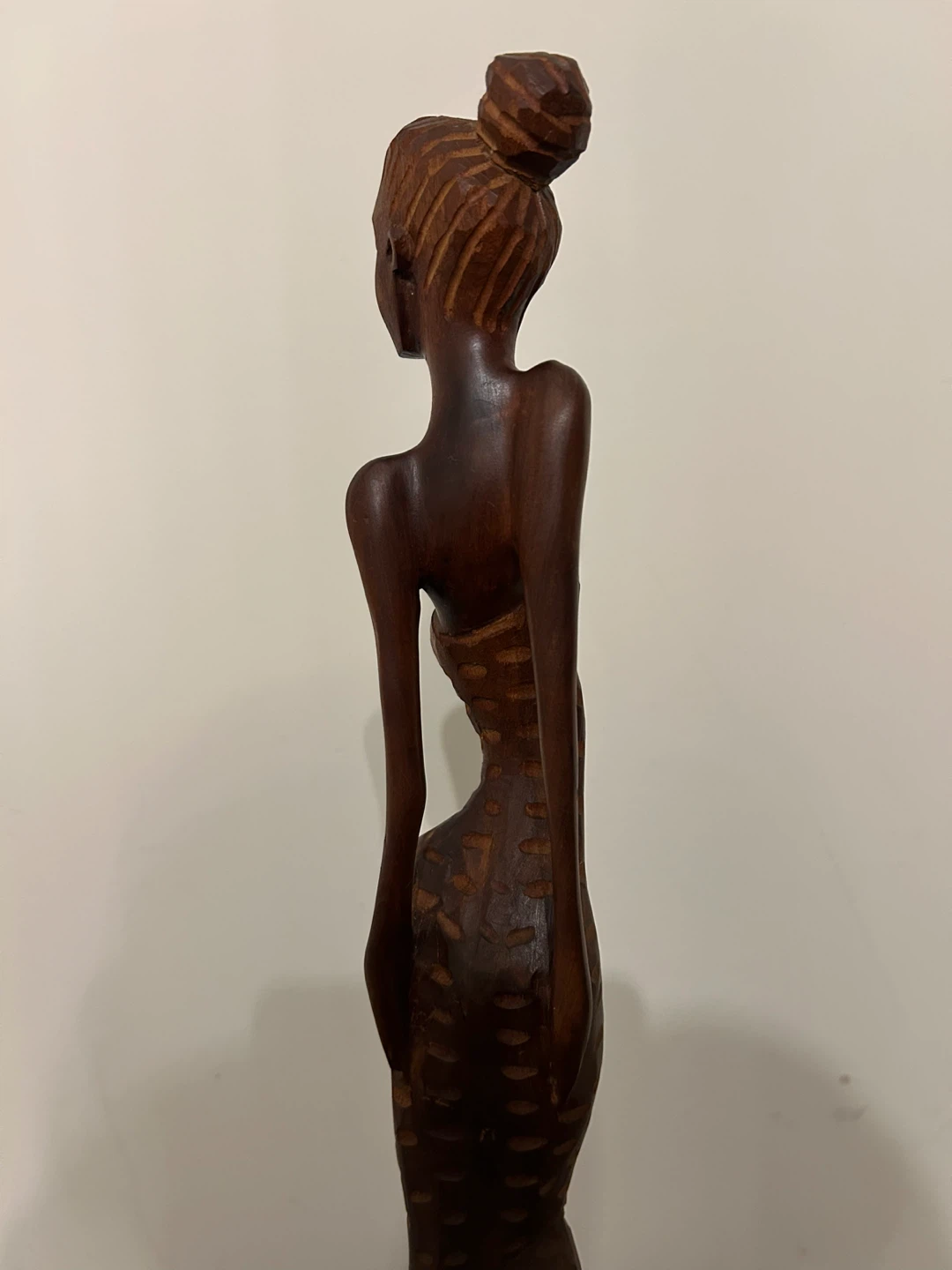 Vintage Hand-Carved Cuban Wooden Woman Statue – 19,5” - photo 5