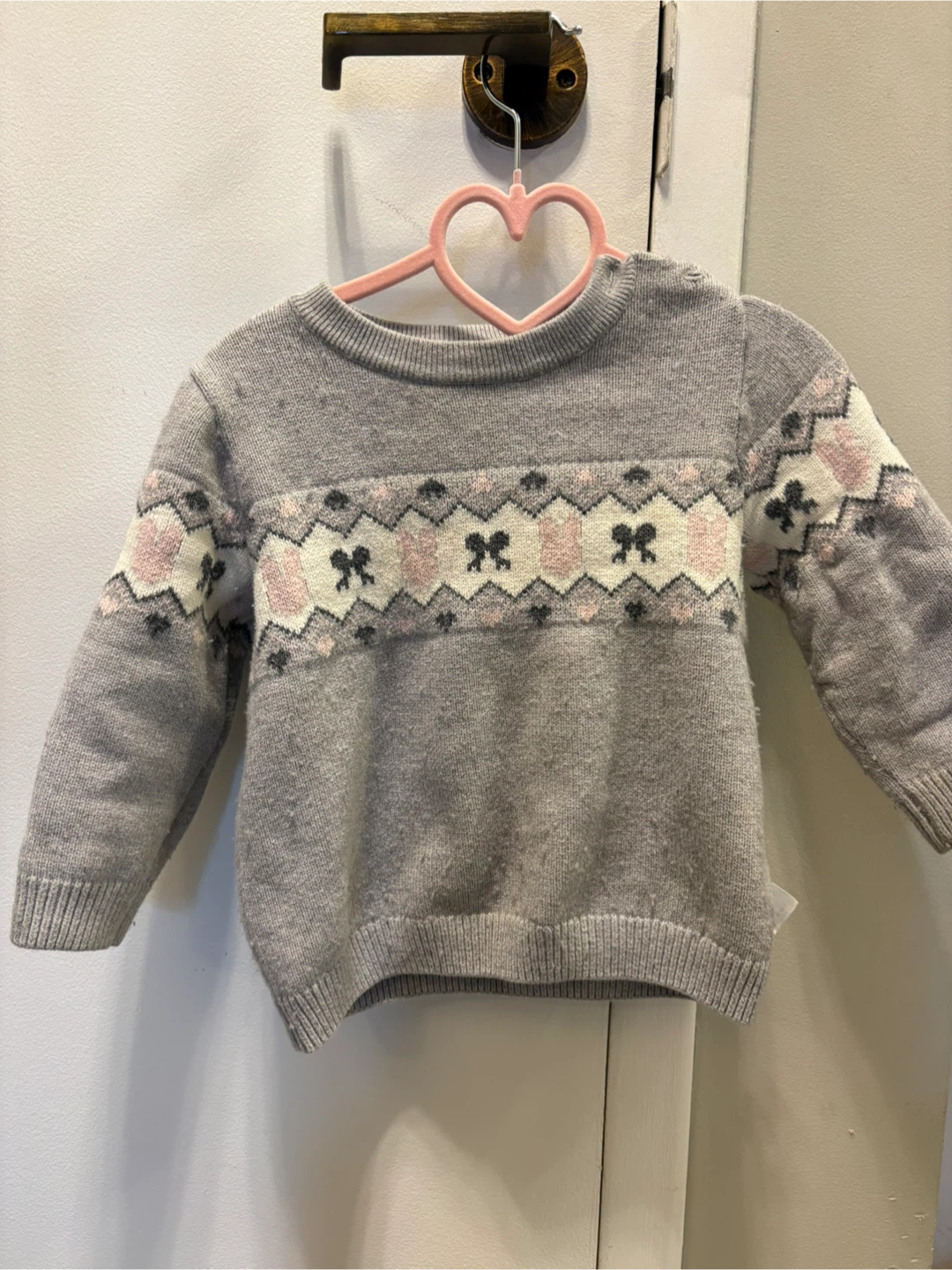 Dave & Bella Grey Knit Sweater with Bow Pattern