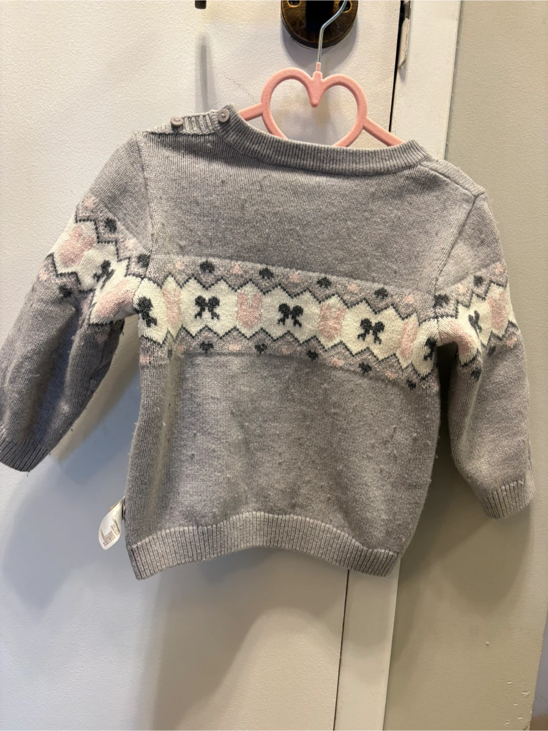 Dave & Bella Grey Knit Sweater with Bow Pattern - photo 2