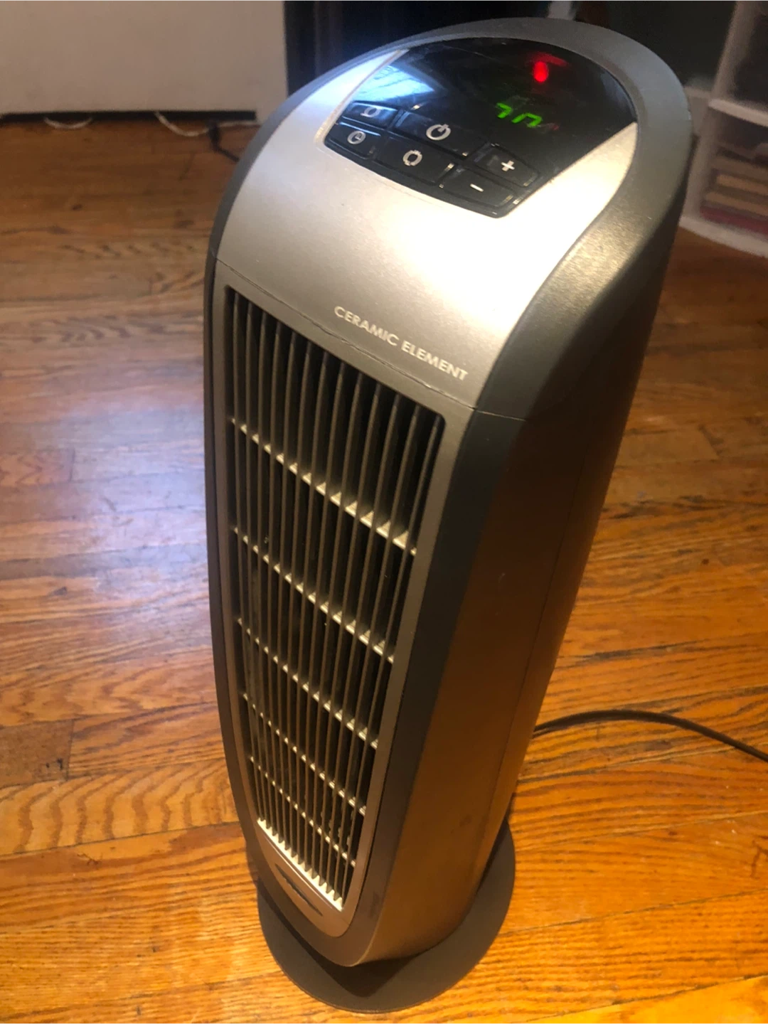Lasko Ceramic Tower Heater - photo 4