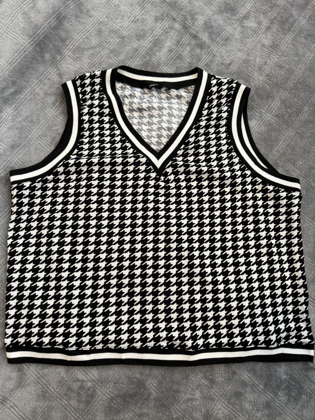 Houndstooth V-Neck Sweater Vest