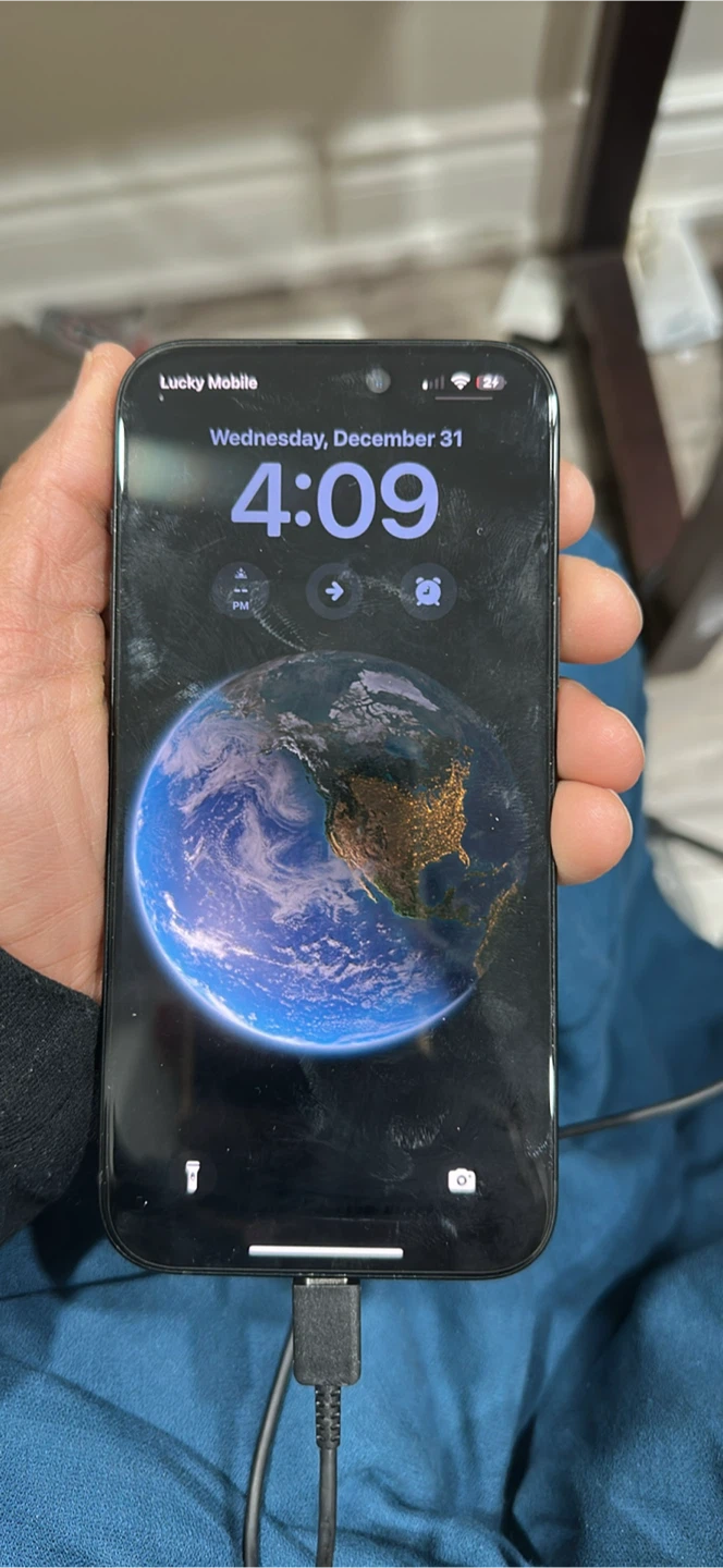 Apple iPhone 15 Plus