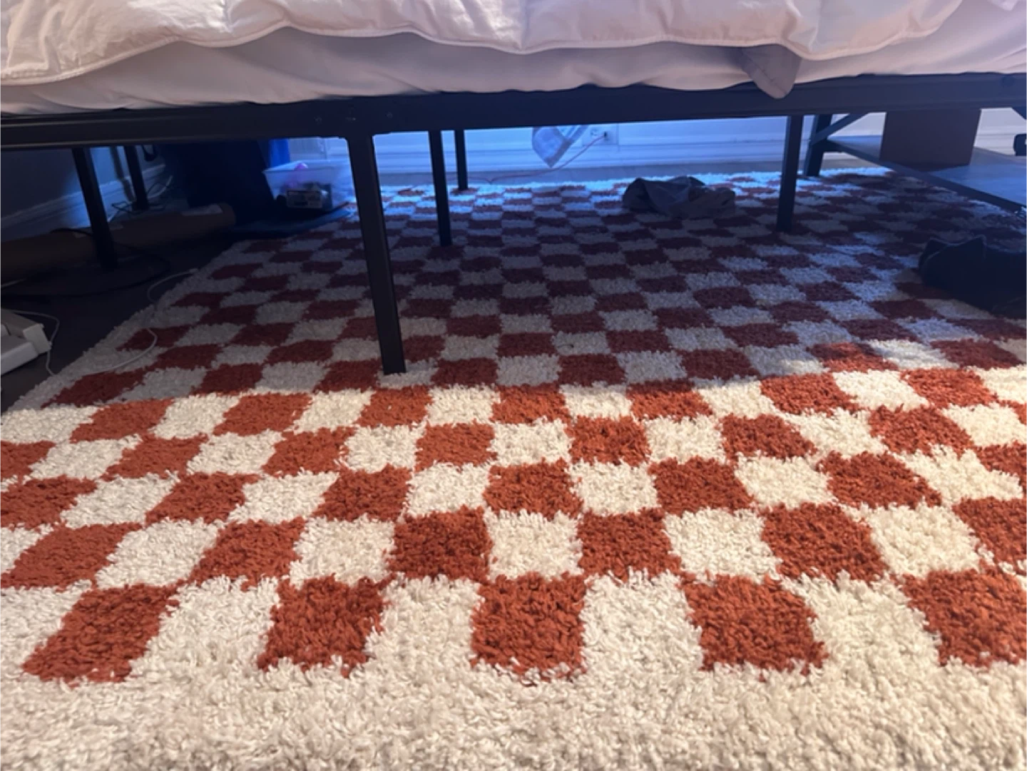 Checkered area rug - 6’7” square - photo 4