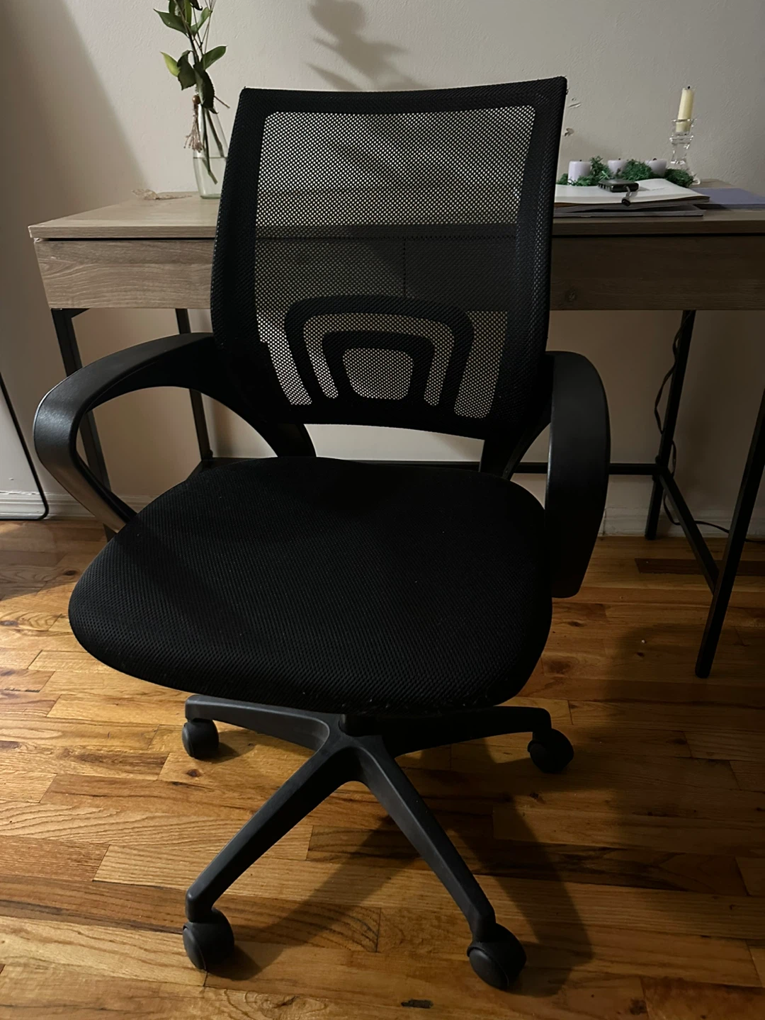Black Mesh Office Chair