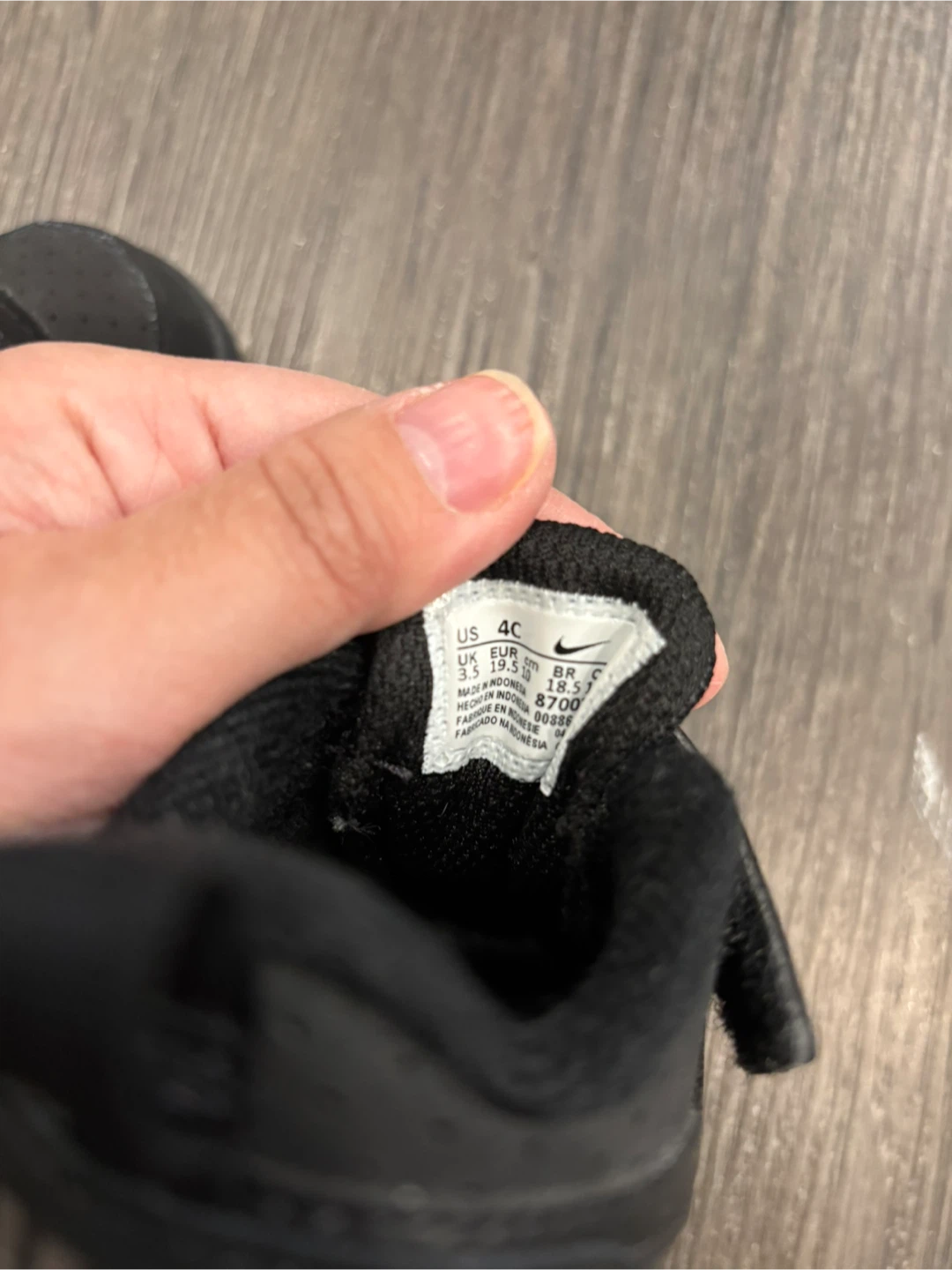Nike Toddler Shoes Black - Size 3.5 - photo 4