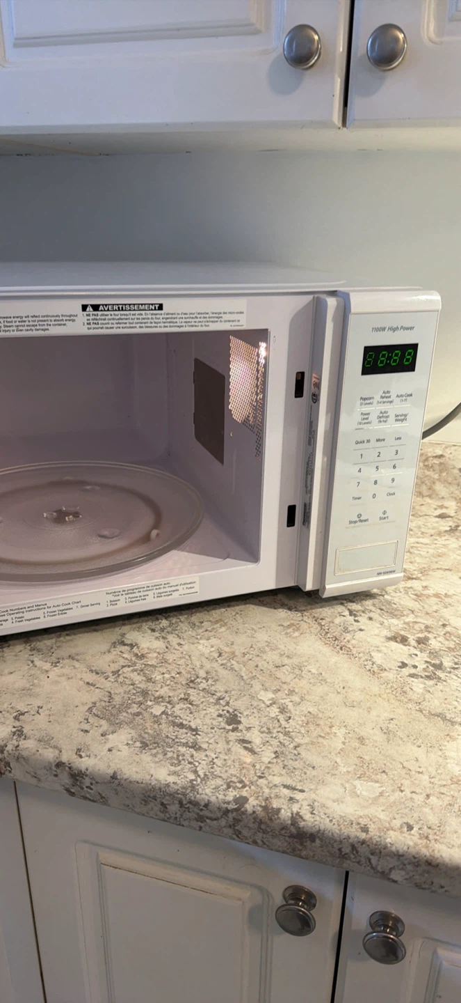 Microwave - photo 3