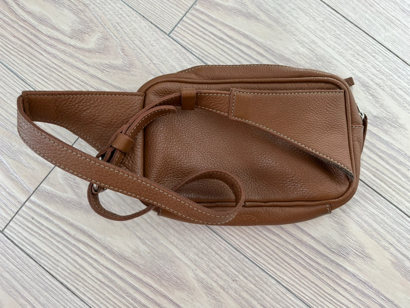 Roots Brown Leather Fanny Pack/Crossbody Bag - photo 3