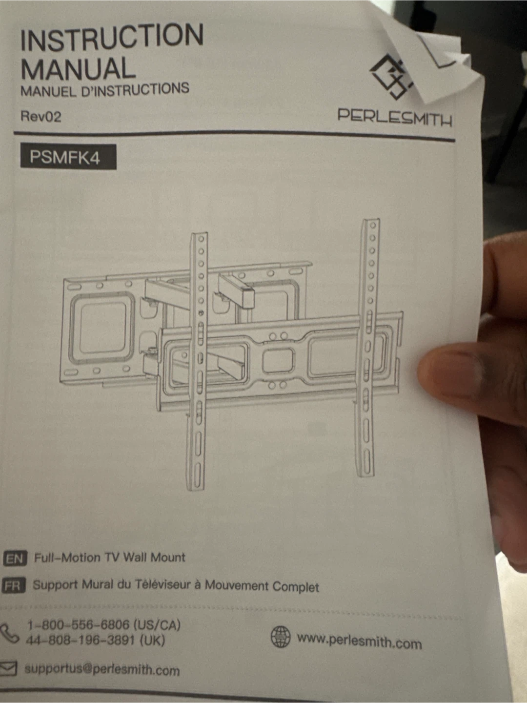 PERLESMITH Full-Motion TV Wall Mount - photo 3