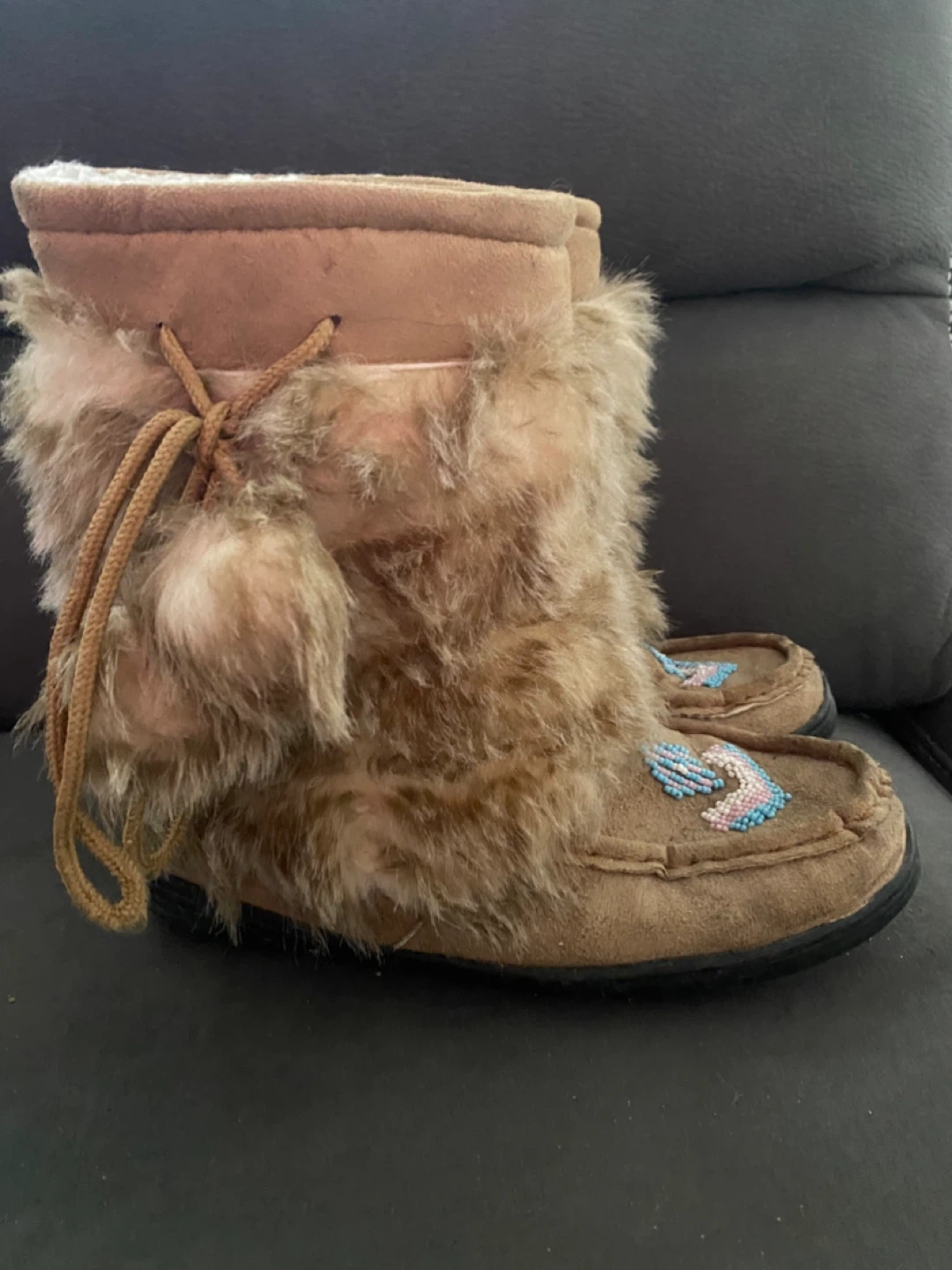 Moccasin Boots with Beaded Detail - photo 2