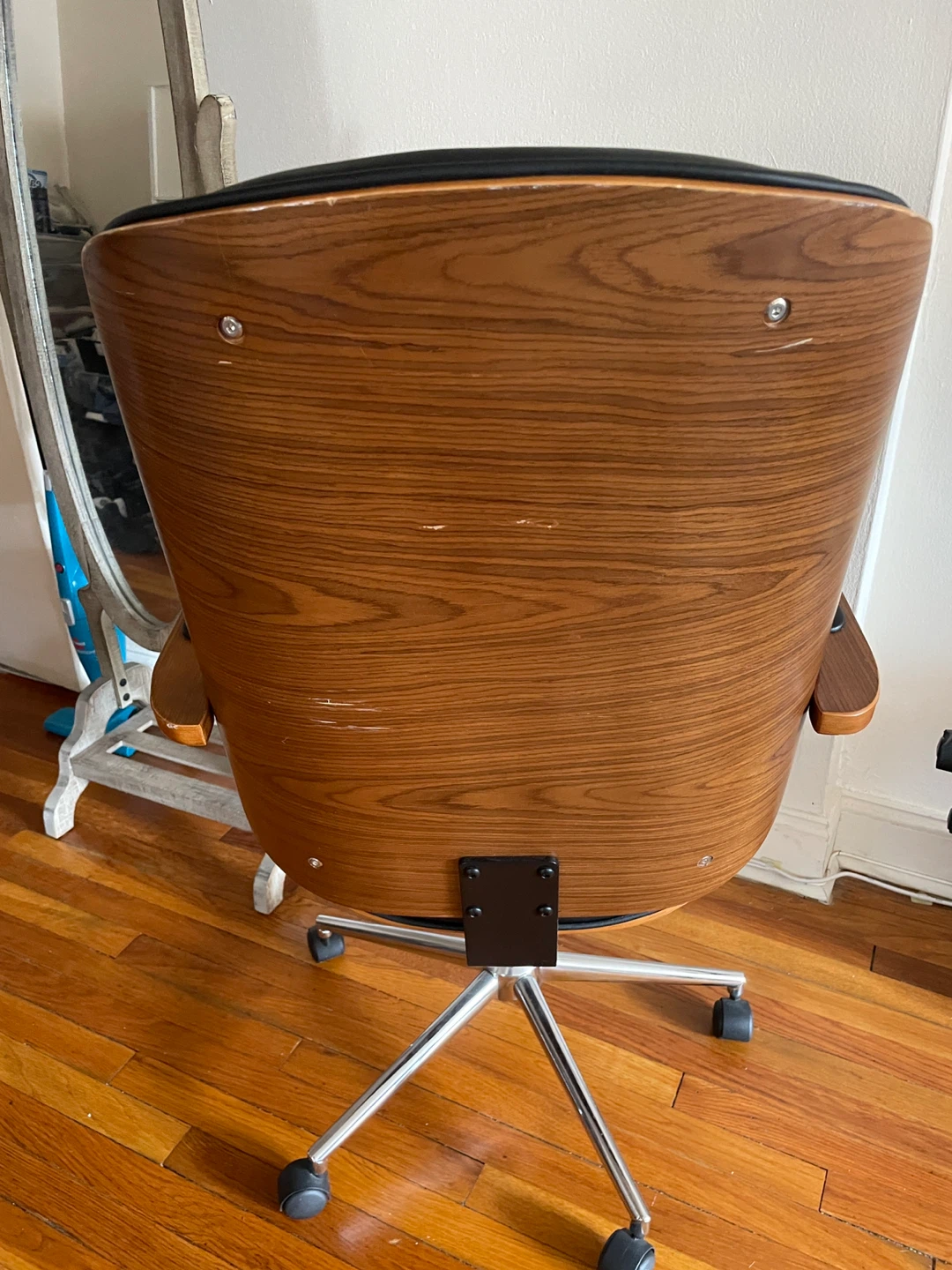 Black Swivel Desk Chair with adjustable height - photo 3