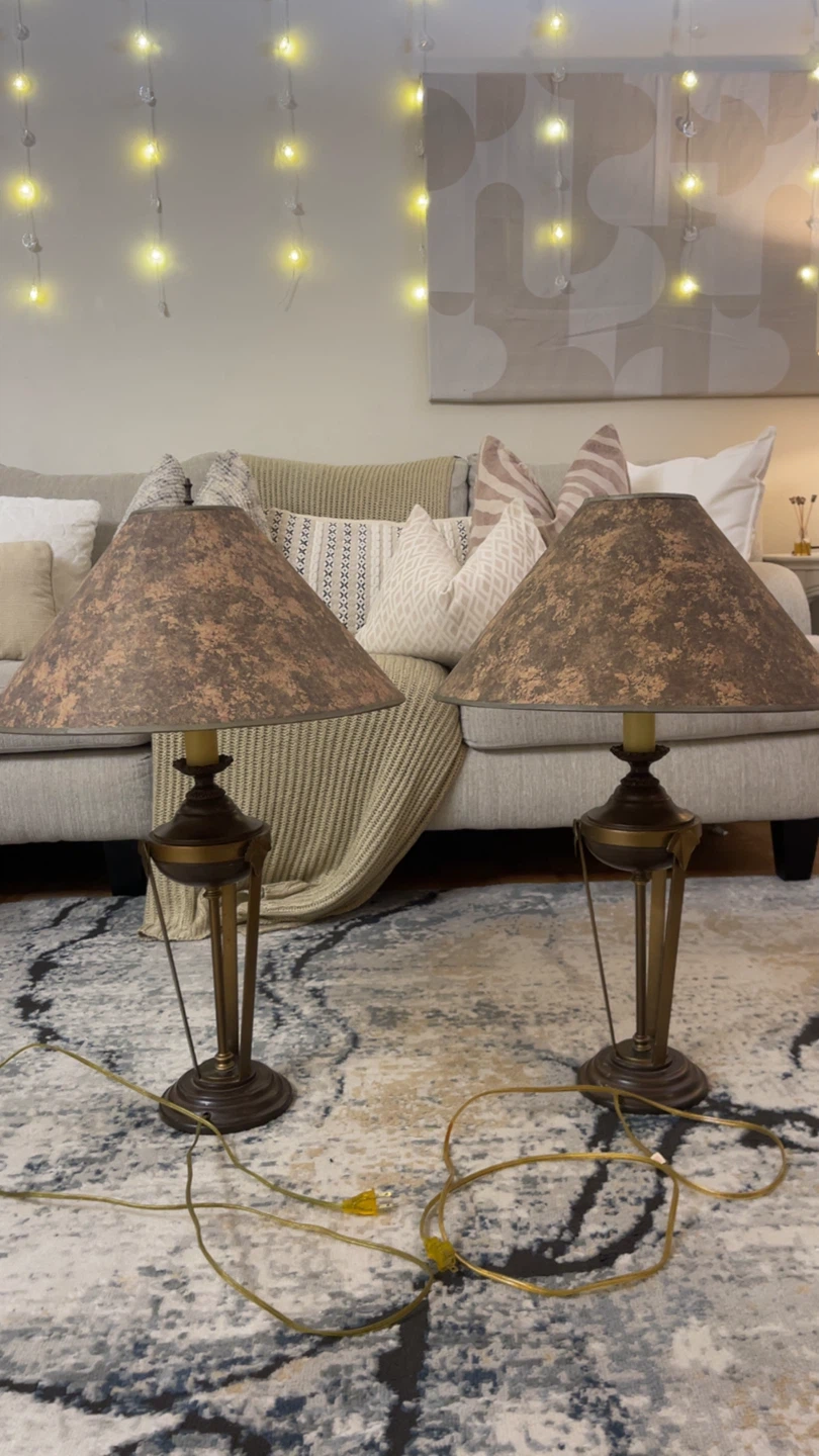 Sets of 2 Vintage Table Lamp with Decorative Shade