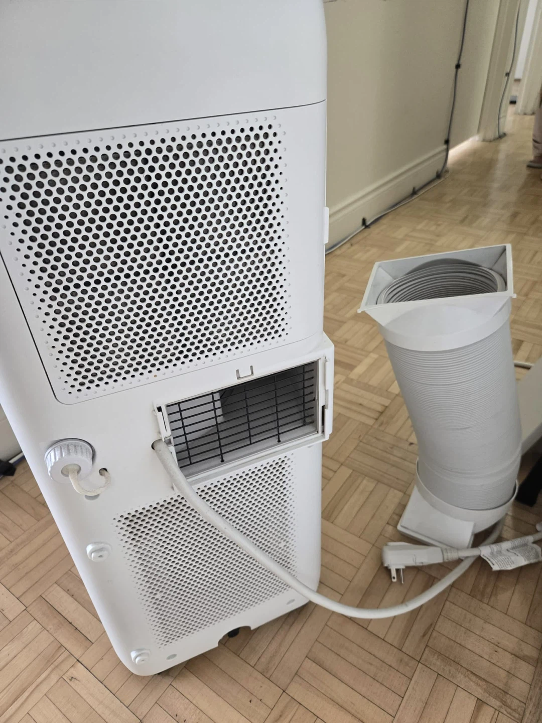 TOSOT Portable Air Conditioner - photo 4