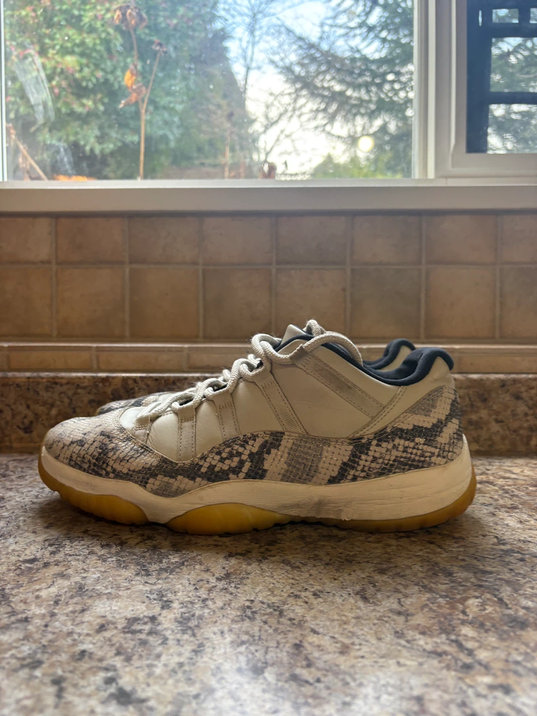 Air Jordan 11 "Vast Grey" Sneakers - photo 3