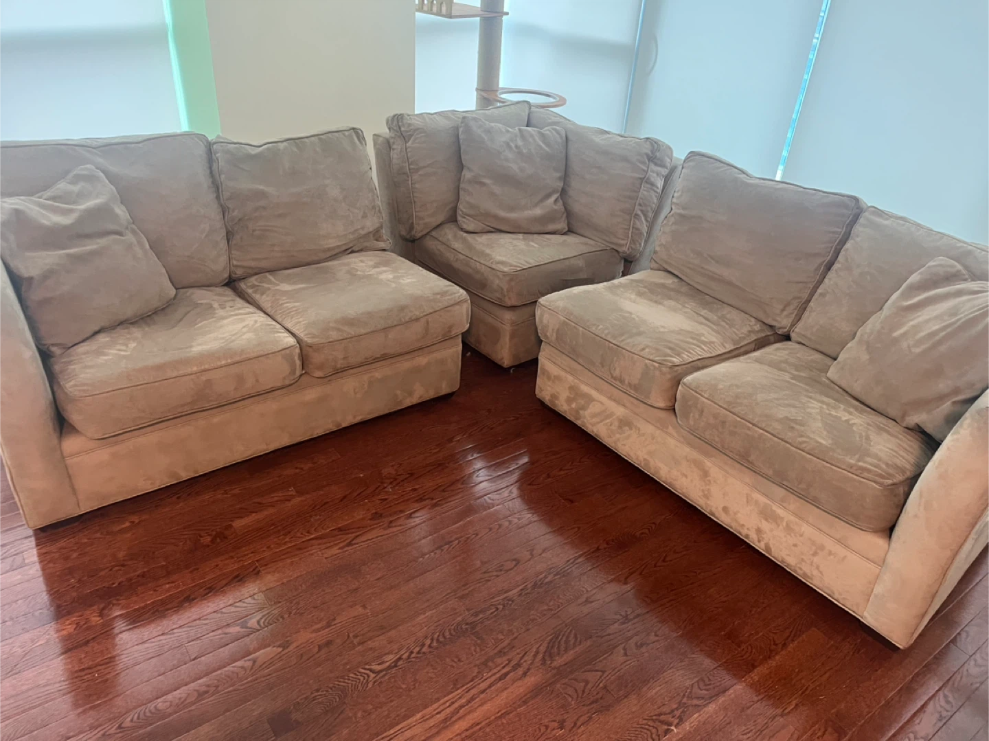 Tan Sectional Couch- PICK UP ONLY! - photo 4